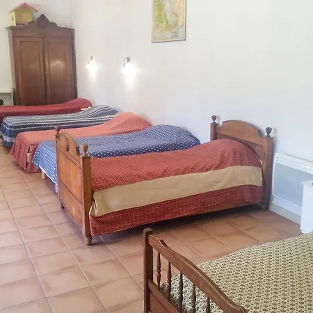 Grande Maison A Avec Piscine *